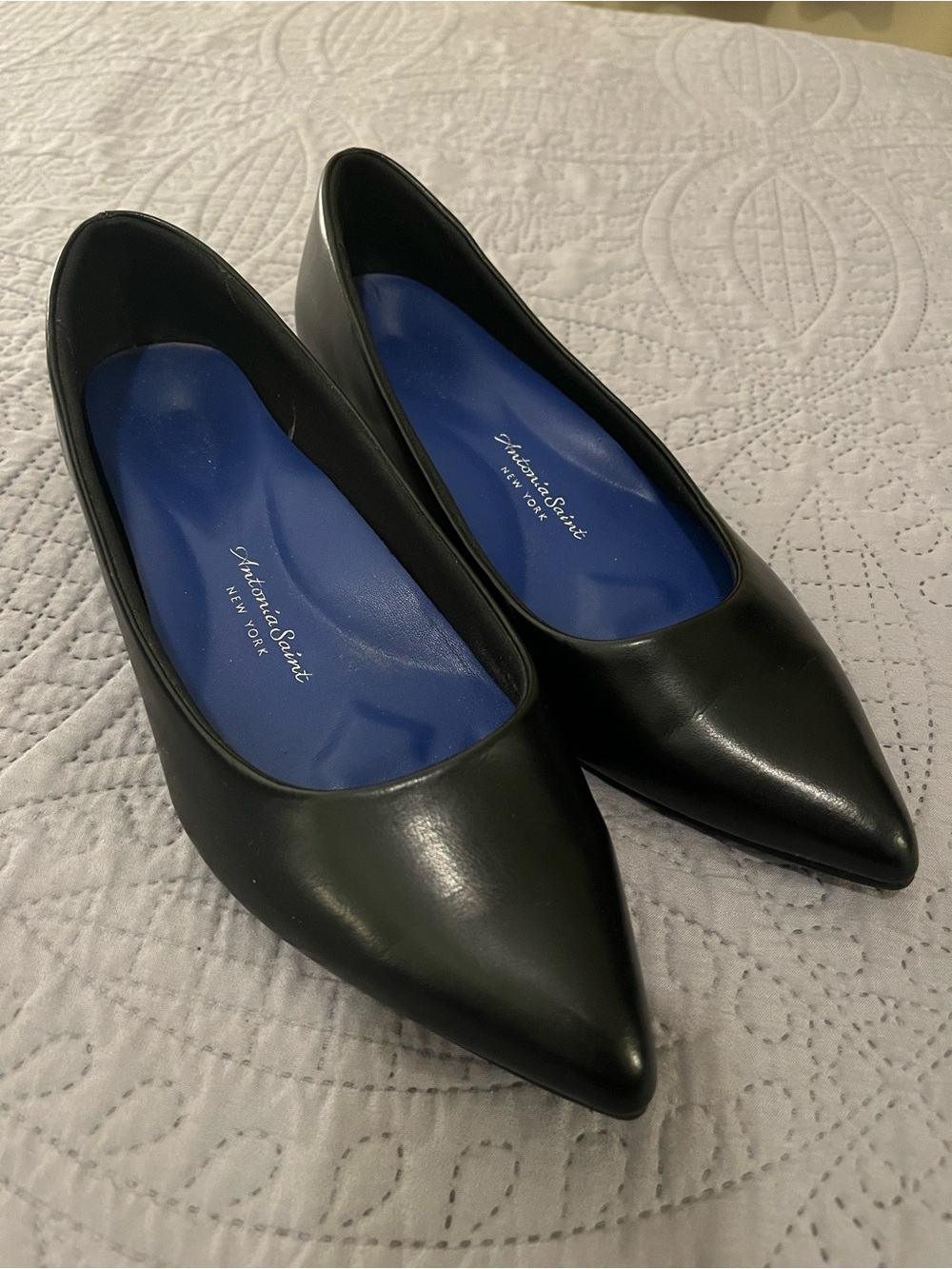 Antonia Saint Black Pointed Leather Flats with Blue Insole